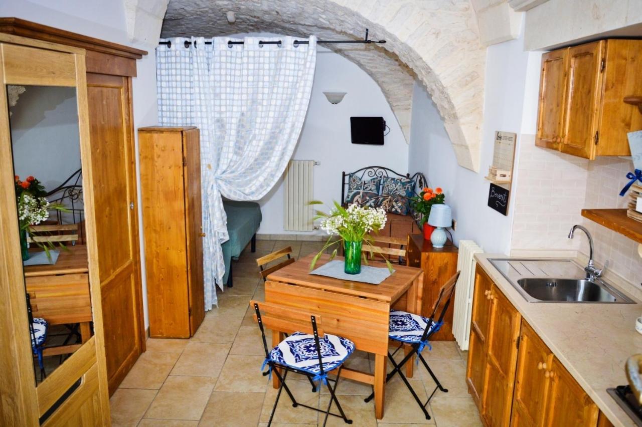 הוילה מרטינה פרנקה 2D La Bellezza Del Centro Storico A 2 Passi מראה חיצוני תמונה